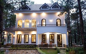 Lat Valley Villa Dalat